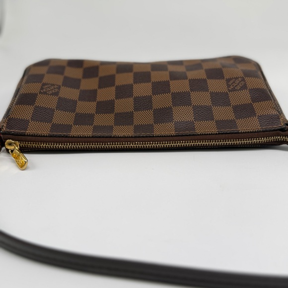 Auth Louis Vuitton Damier Pouchette Accessories Brown Checker small shoulder bag - Picture 11 of 13